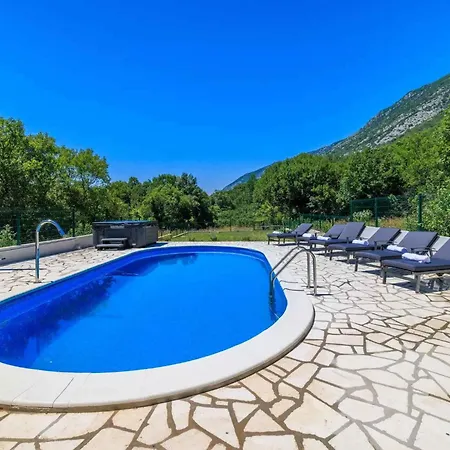 In 51443 Vakantiehuis Tribalj (Primorsko-Goranska)